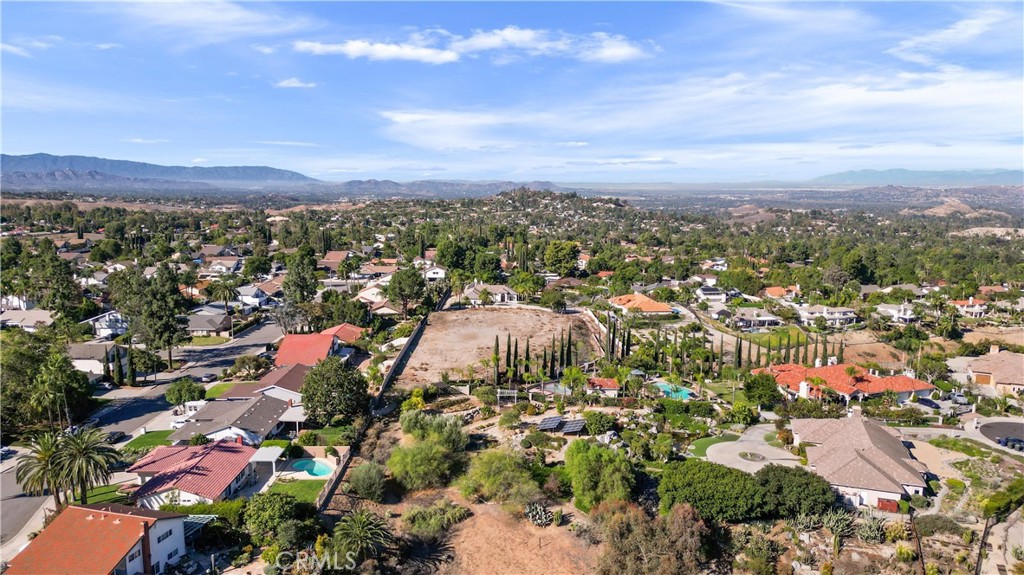 6204 Claridge Drive Riverside, CA 92506 - Photo 22 of 27