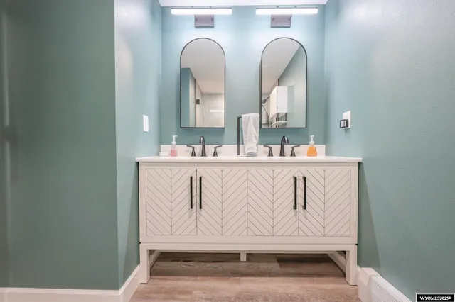 $369,900 | 200 Apache Avenue, Green River, WY 82935