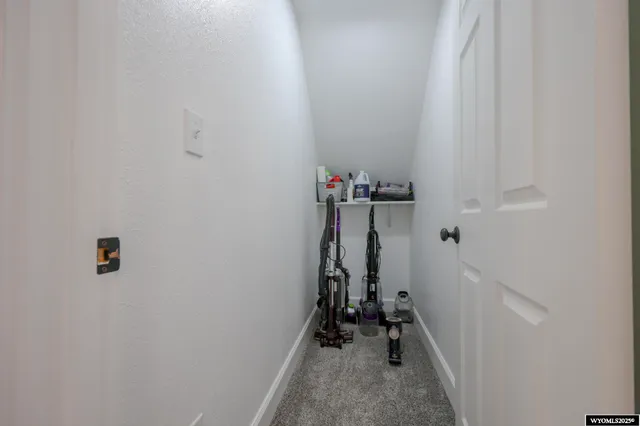 $369,900 | 200 Apache Avenue, Green River, WY 82935