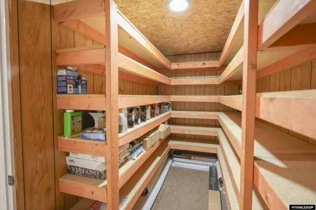 $369,900 | 200 Apache Avenue, Green River, WY 82935