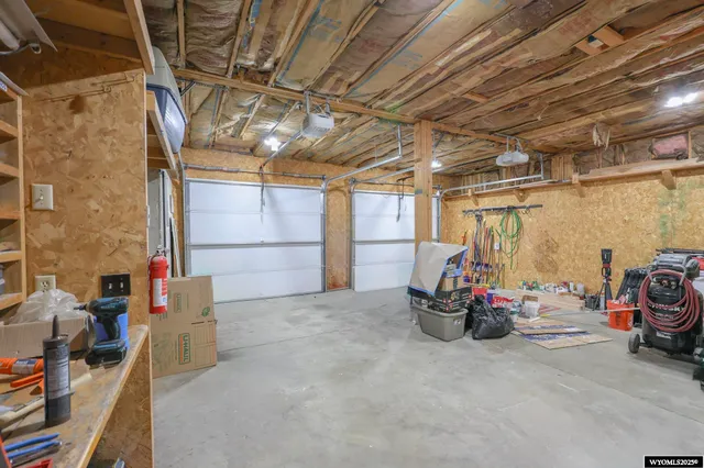 $369,900 | 200 Apache Avenue, Green River, WY 82935