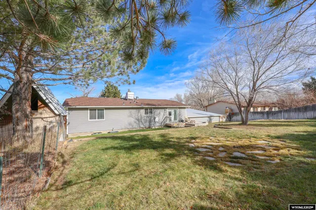 $369,900 | 200 Apache Avenue, Green River, WY 82935