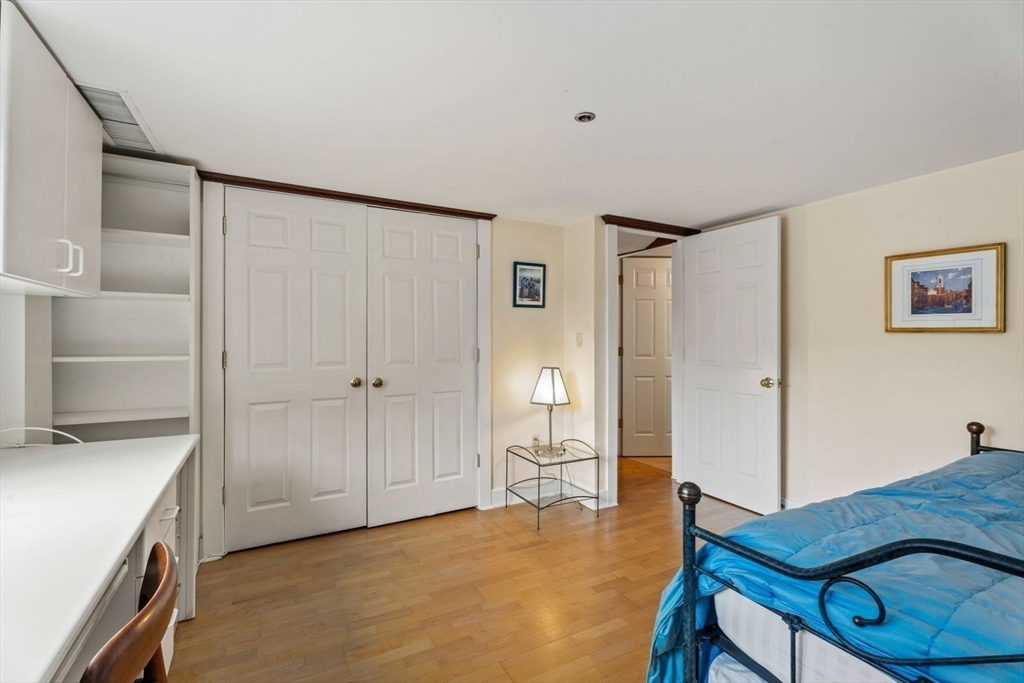 100 Fulton Street, Unit 4V Boston, MA 02109 - Photo 24 of 42 a view of livingroom with furniture and wooden floor