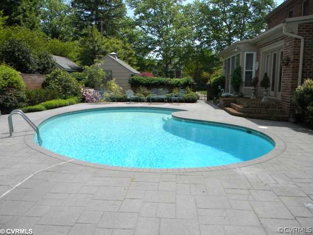 4300 Dover Road Richmond, VA 23221 - Photo 12 of 12 Patio/Deck - Very private.