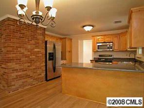 5349 Park Road Charlotte, NC 28209 - Photo 6 of 8 Gallery Image 6