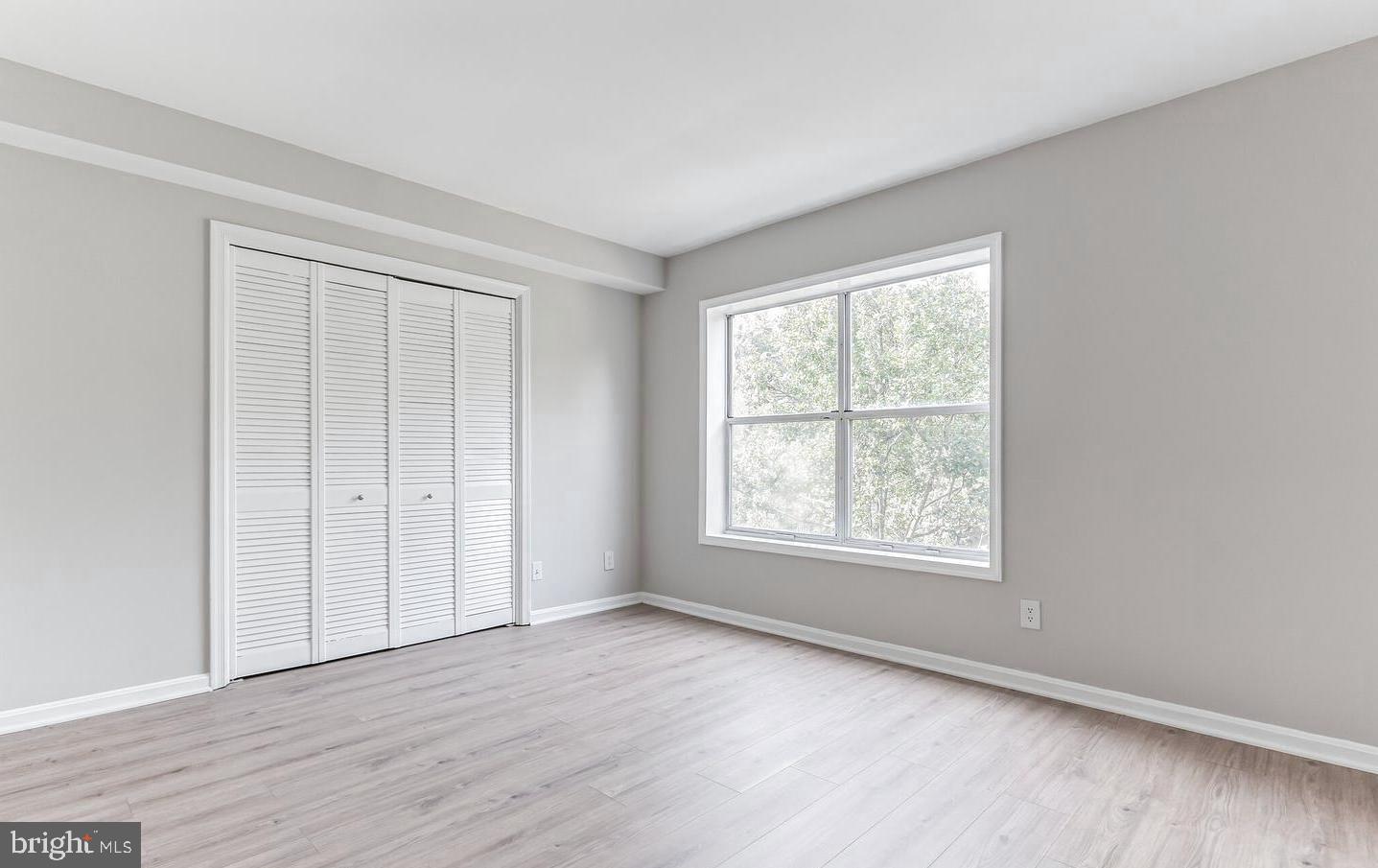 3179 Summit Square Drive, Unit 2E6 Oakton, VA 22124 - Photo 14 of 54