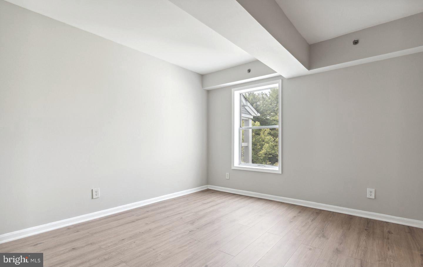 3179 Summit Square Drive, Unit 2E6 Oakton, VA 22124 - Photo 17 of 54