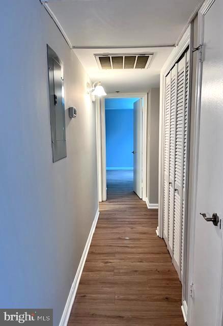 3179 Summit Square Drive, Unit 2E6 Oakton, VA 22124 - Photo 26 of 54