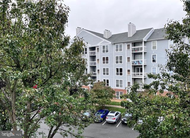 3179 Summit Square Drive, Unit 2E6 Oakton, VA 22124 - Photo 31 of 54