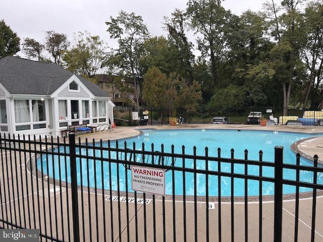 3179 Summit Square Drive, Unit 2E6 Oakton, VA 22124 - Photo 42 of 54