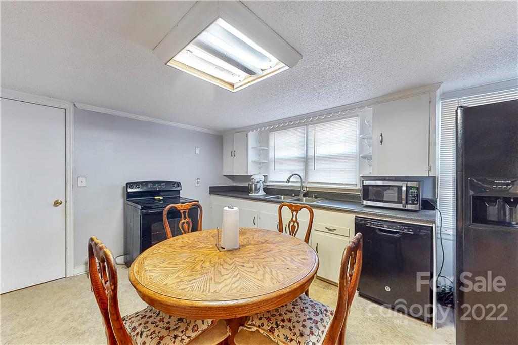 3910 Cochran Road Concord, NC 28027 - Photo 16 of 43 Gallery Image 16