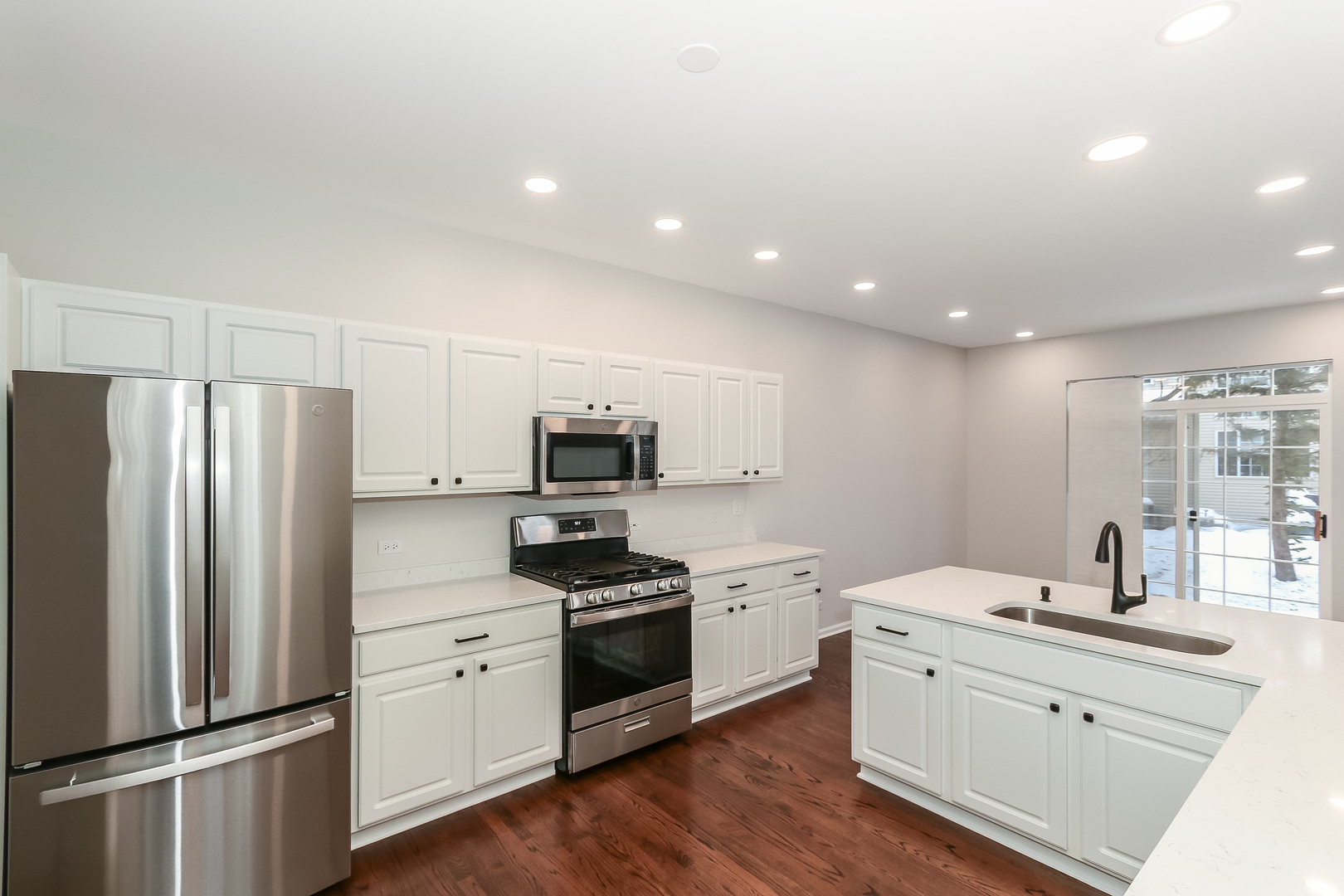 7 Shade Tree Court Algonquin, IL 60102 - Photo 13 of 31 Gallery Image 13