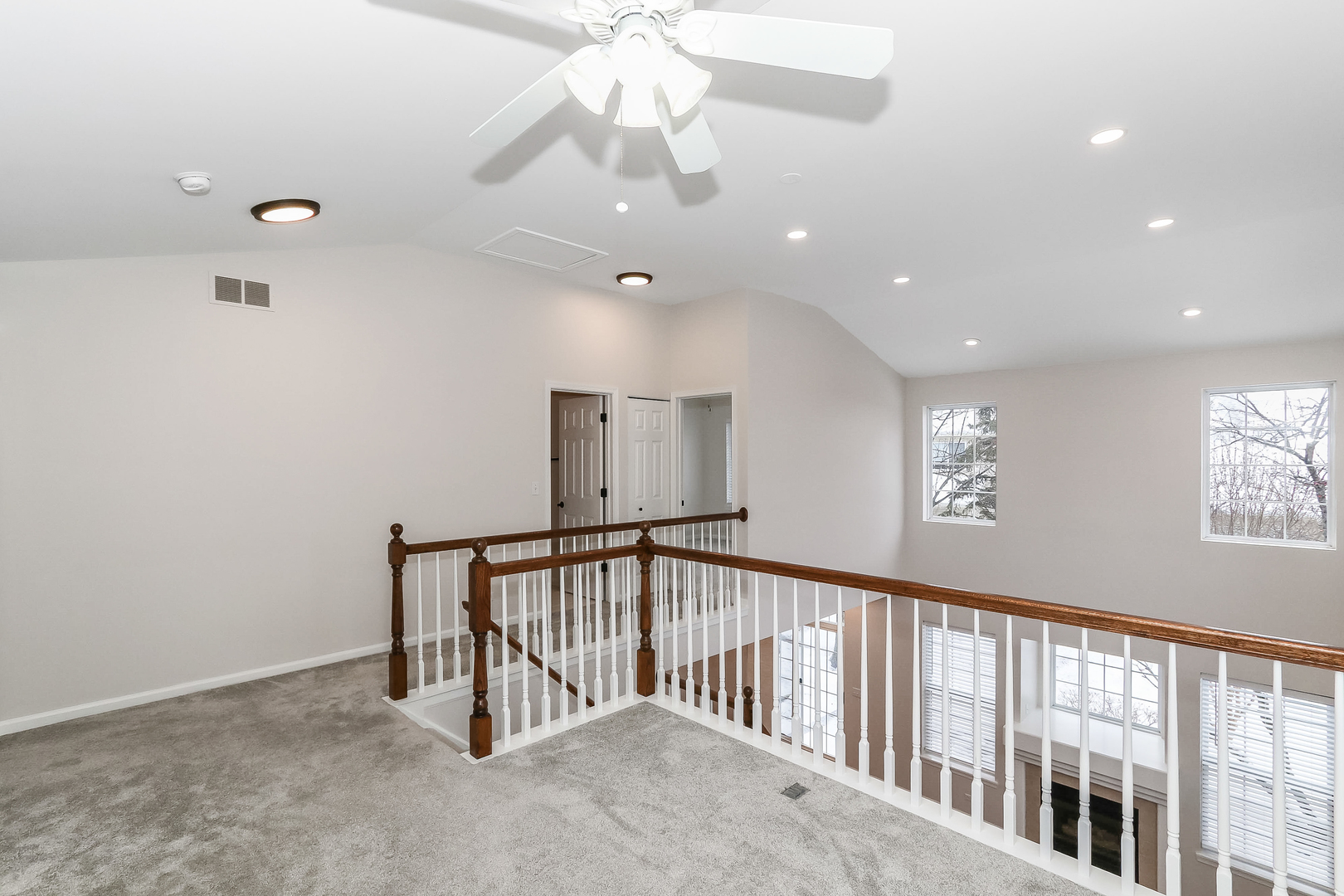 7 Shade Tree Court Algonquin, IL 60102 - Photo 18 of 31 Gallery Image 18