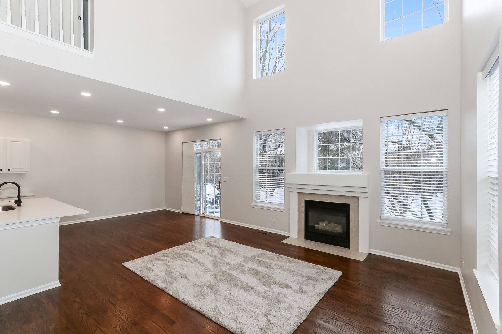 7 Shade Tree Court Algonquin, IL 60102 - Photo 5 of 31 Gallery Image 5