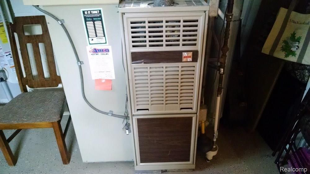 10547 Reeck Road Allen Park, MI 48101 - Photo 26 of 30 BRYANT GFA FURNACE. HOME WARRANTY INCLUDED.