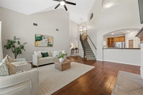 $1,025,000 | 2320 Via Cordova Court, Austin, TX 78732