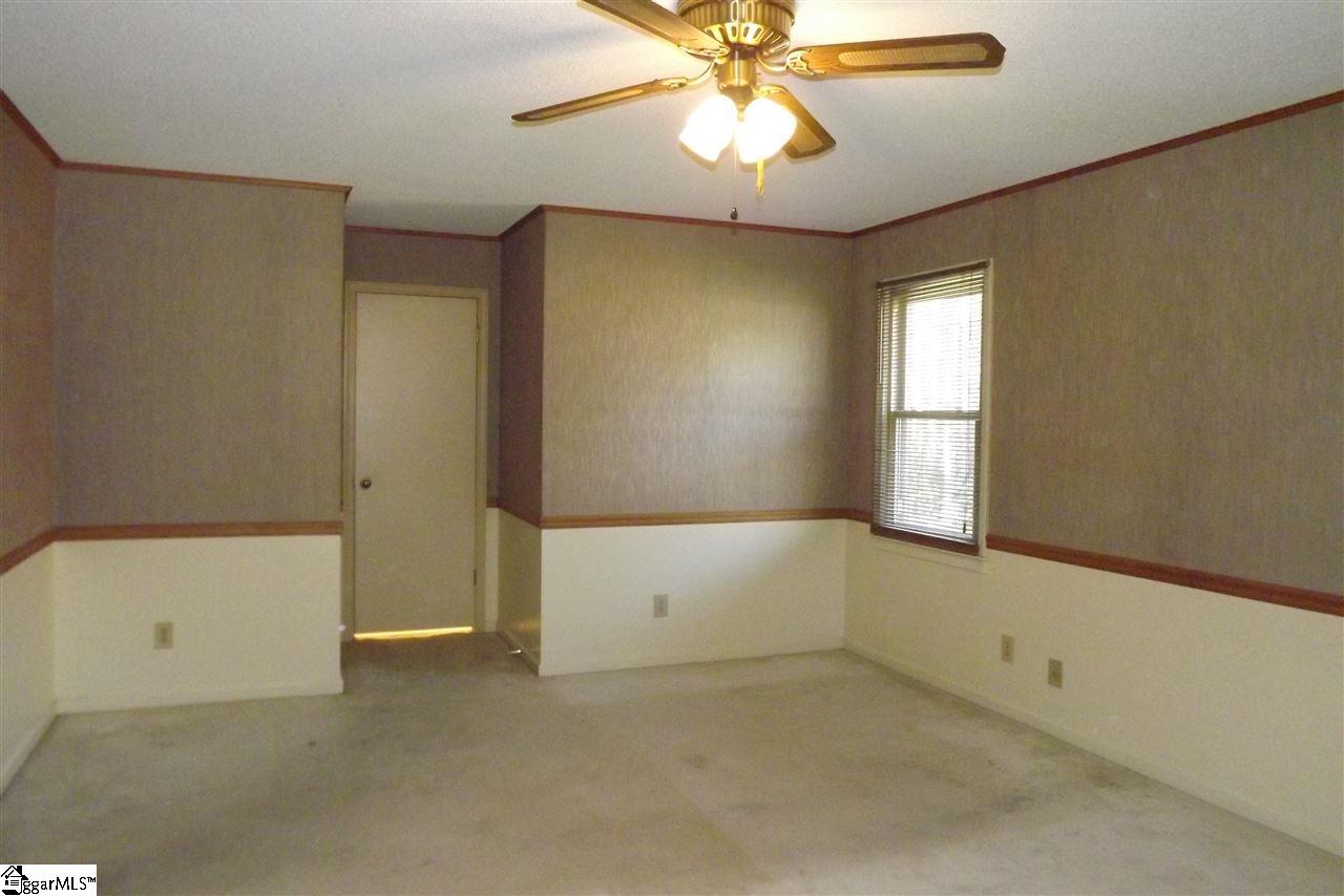 938 Fargo Street Mauldin, SC 29662 - Photo 13 of 30 Gallery Image 13