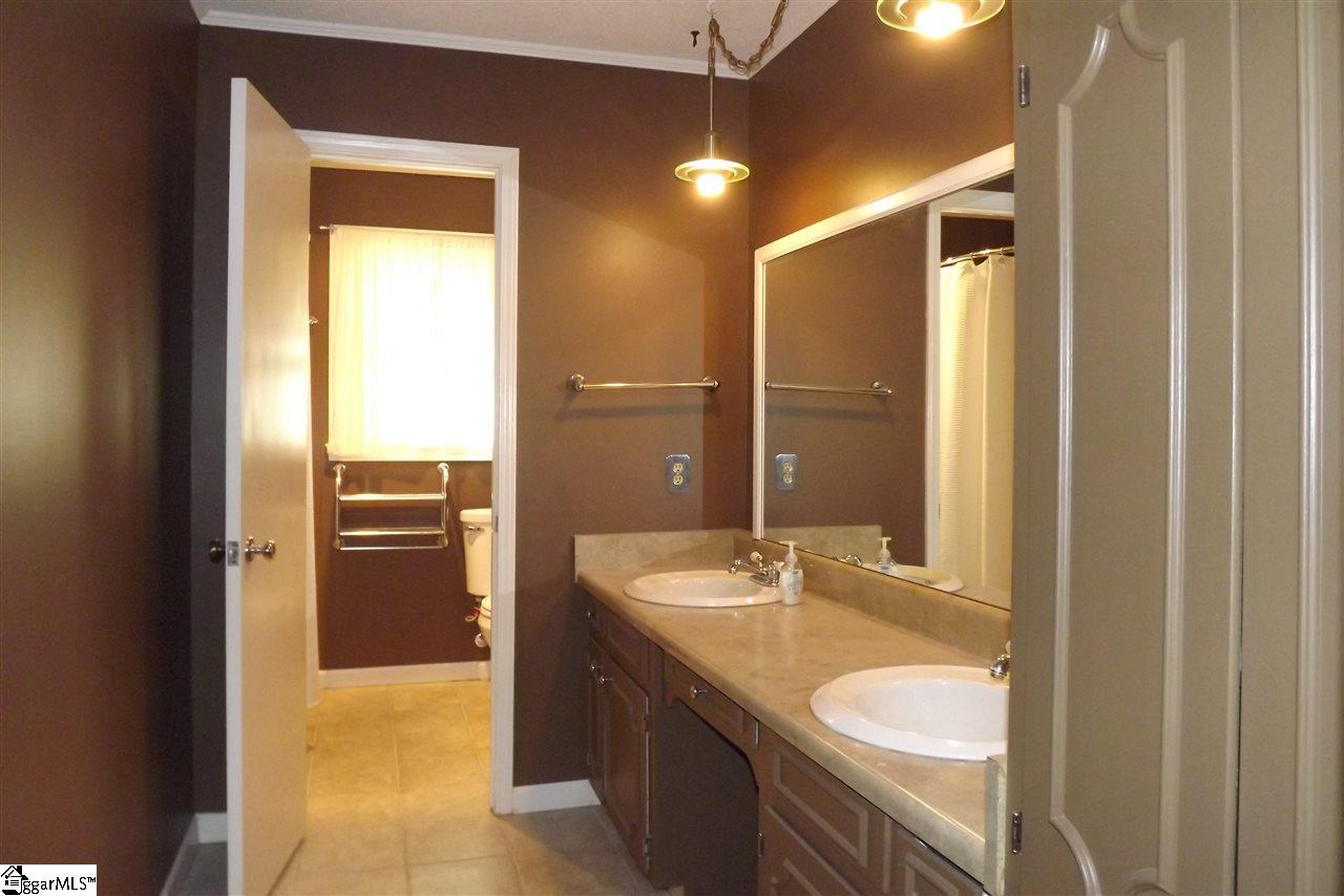 938 Fargo Street Mauldin, SC 29662 - Photo 20 of 30 Gallery Image 20