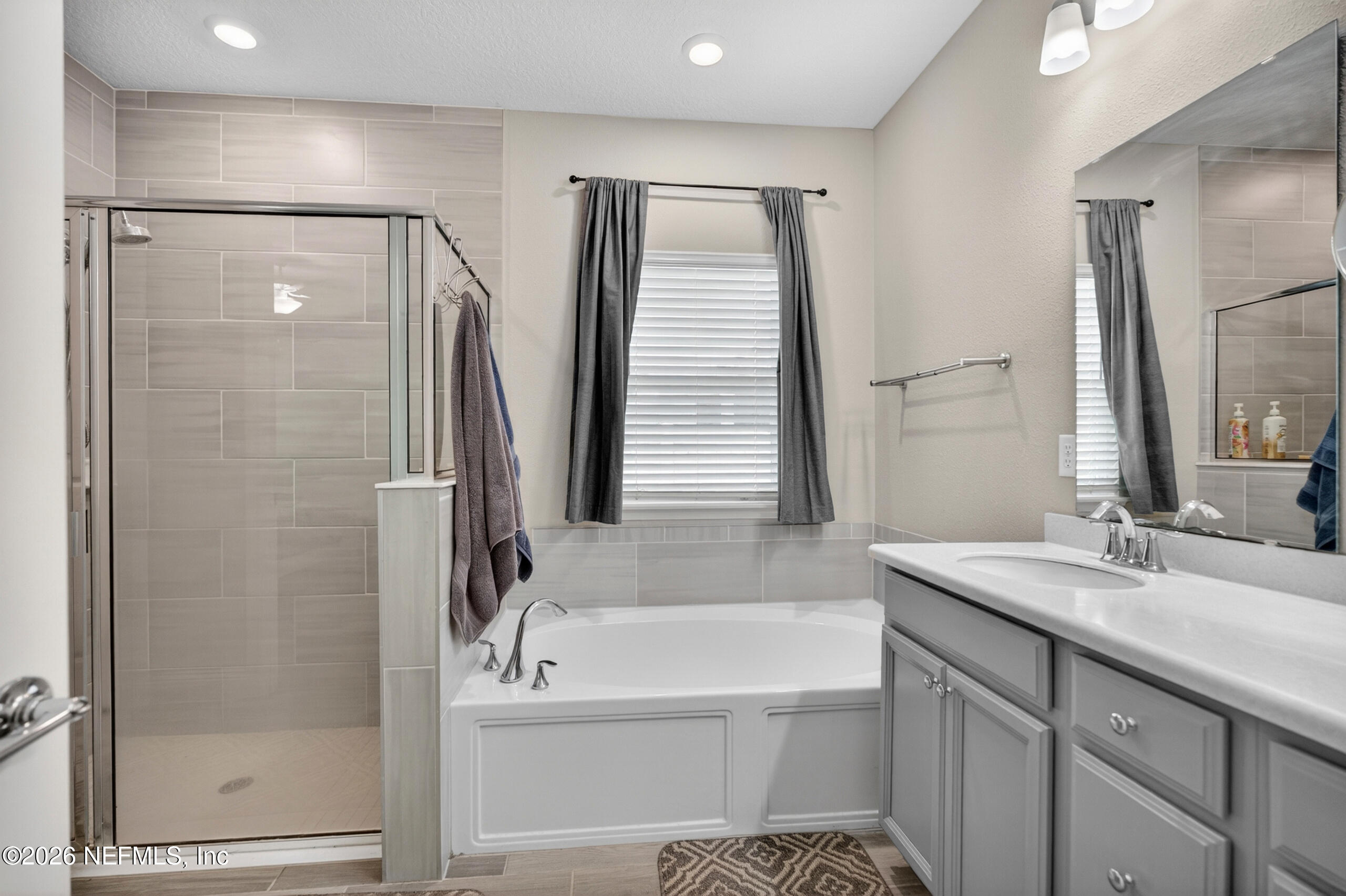 253 Ridgewind Drive St. Augustine, FL 32092 - Photo 27 of 125 Primary Bathroom