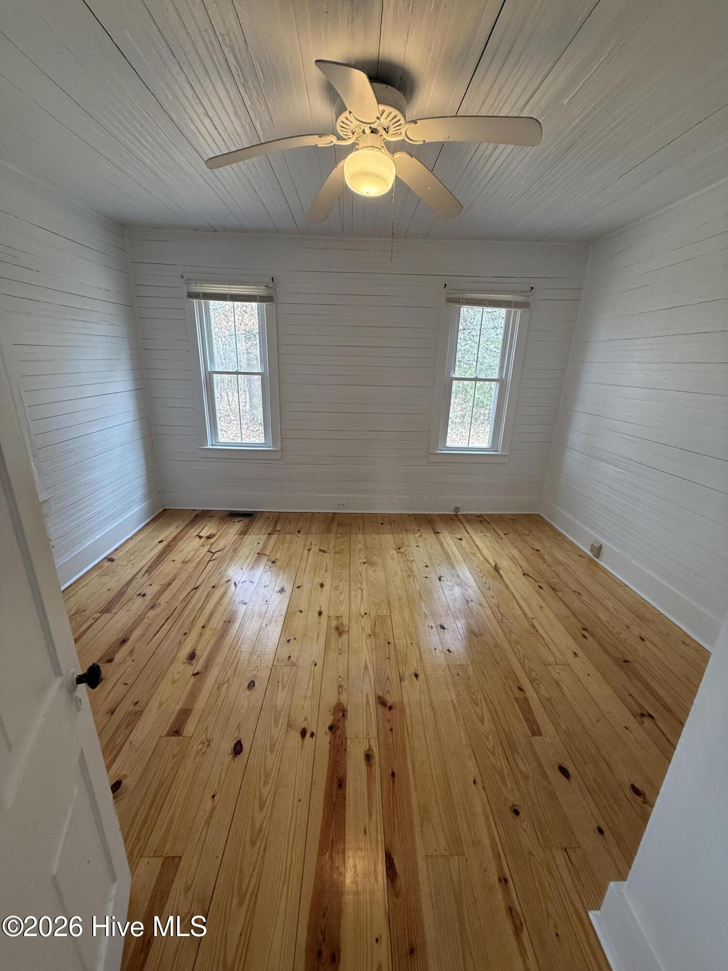460 Burnt Mill Road Edenton, NC 27932 - Photo 8 of 21 Second view of front bedroom