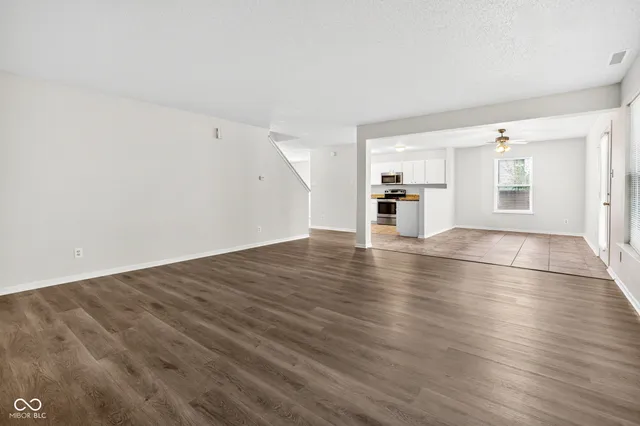 $287,500 | 1940 Orchid Bloom Drive, Indianapolis, IN 46231