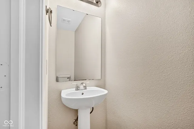 $287,500 | 1940 Orchid Bloom Drive, Indianapolis, IN 46231