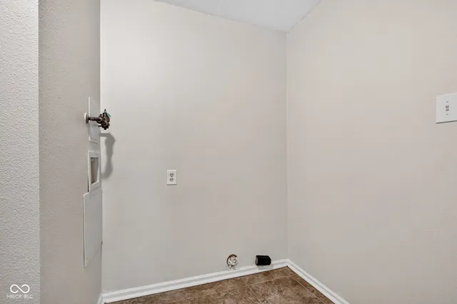 $287,500 | 1940 Orchid Bloom Drive, Indianapolis, IN 46231