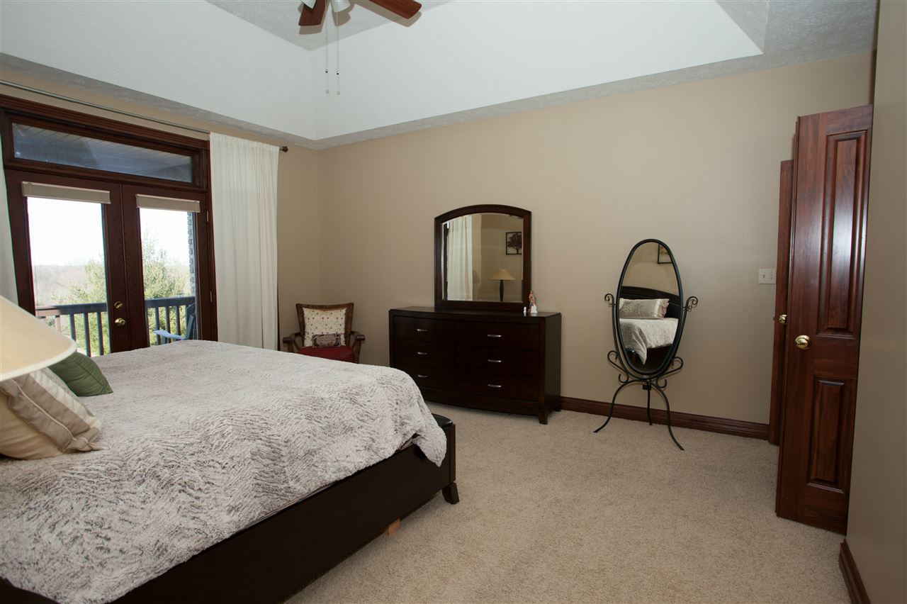 305 Sunset Lane Bedford, IN 47421 - Photo 16 of 36 Gallery Image 16