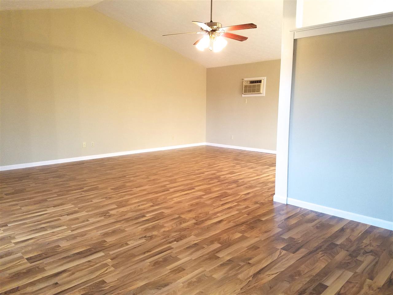305 Sunset Lane Bedford, IN 47421 - Photo 31 of 36 Gallery Image 31