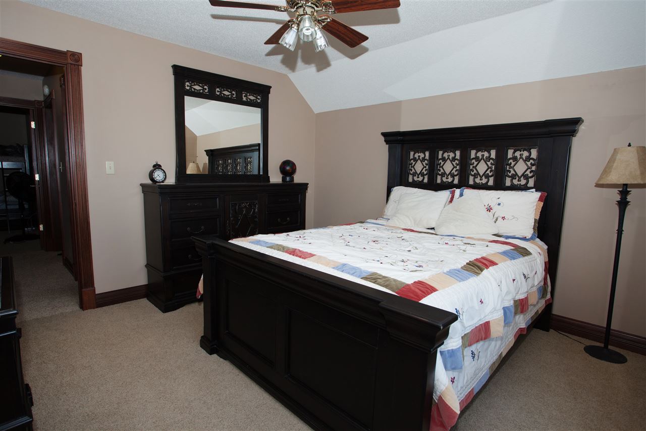 305 Sunset Lane Bedford, IN 47421 - Photo 7 of 36 Gallery Image 7