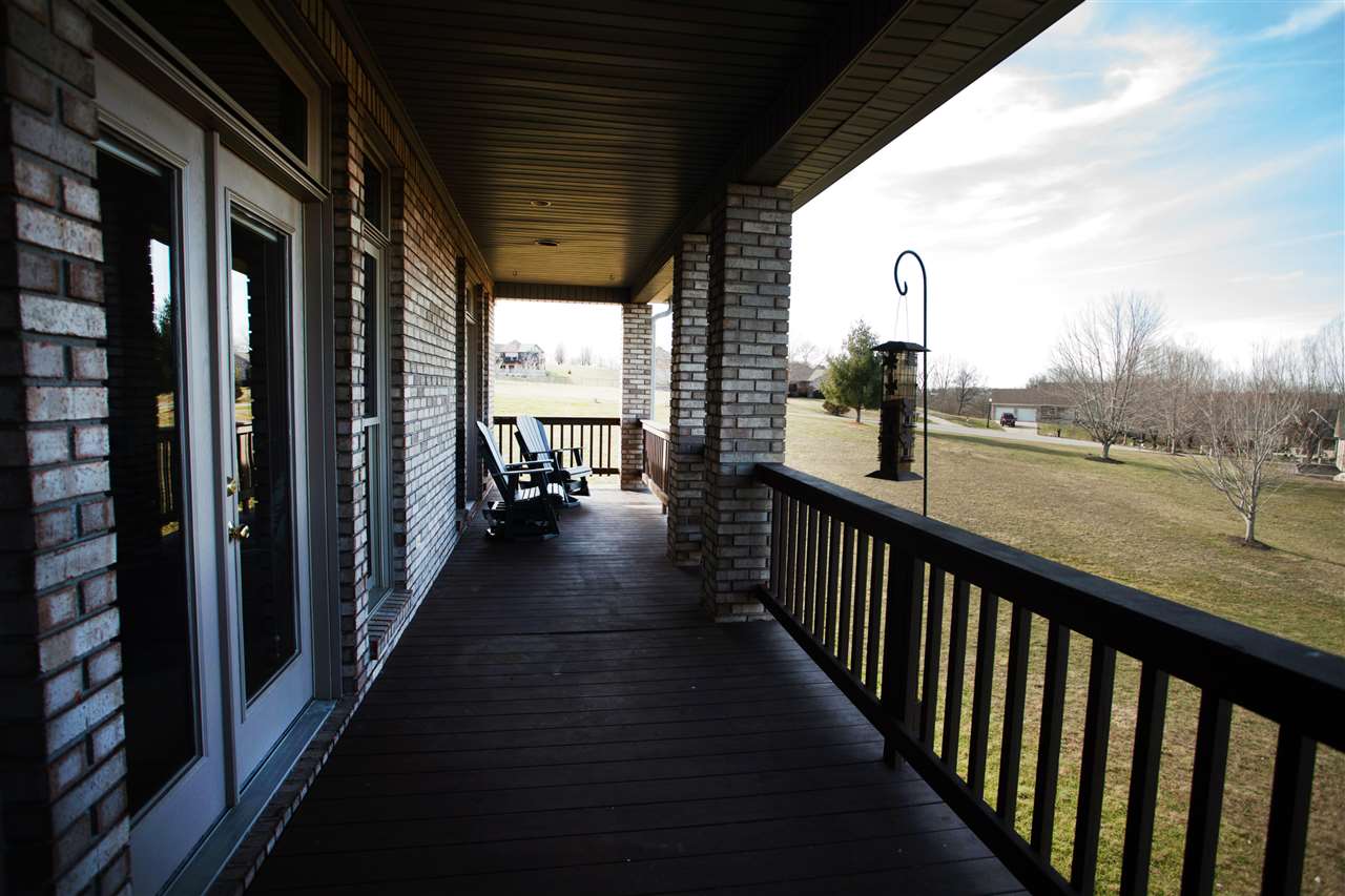 305 Sunset Lane Bedford, IN 47421 - Photo 10 of 36 Gallery Image 10