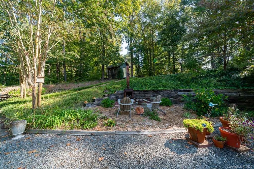 2910 Old Stage Road Gastonia, NC 28052 - Photo 5 of 46 Gallery Image 5