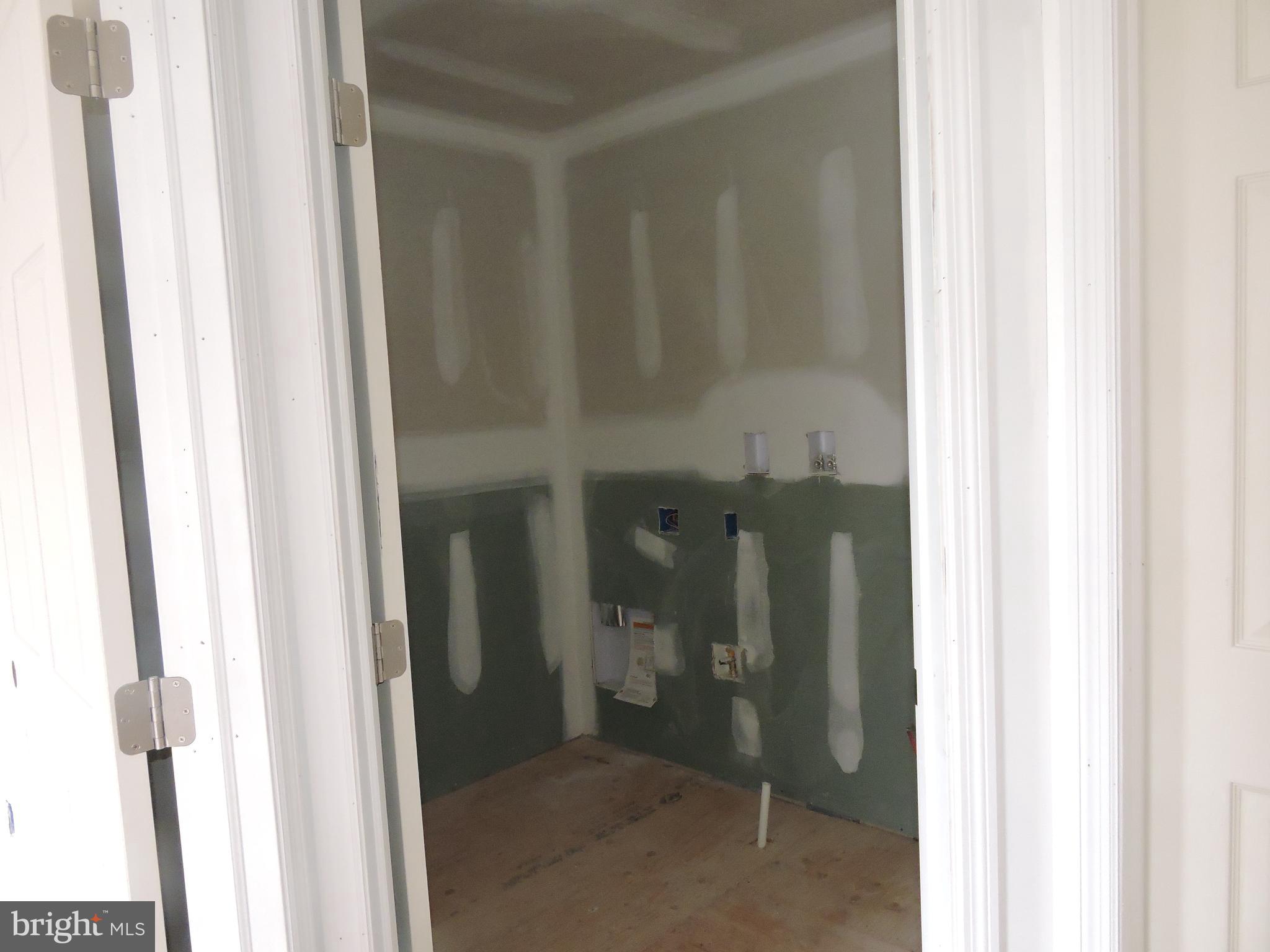 638 Ebersole Road Reading, PA 19605 - Photo 18 of 22 Gallery Image 18