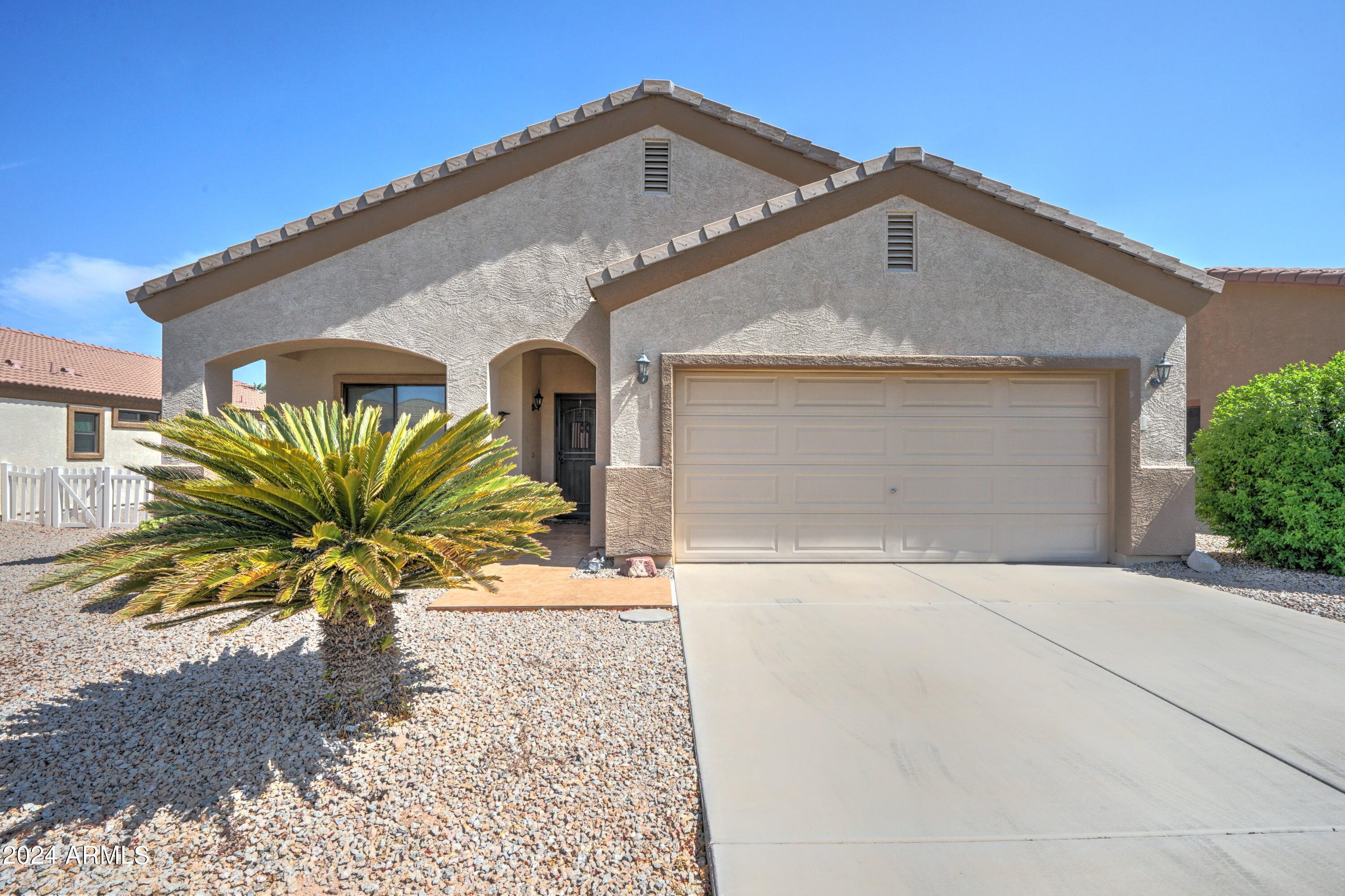 2101 South Meridian Road, Unit 273 Apache Junction, AZ 85120 - Photo 1 of 49 2101 Meridian-1