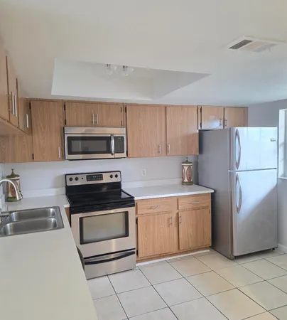$2,200 | 1503 Palm Beach Trace Drive, Royal Palm Beach, FL 33411