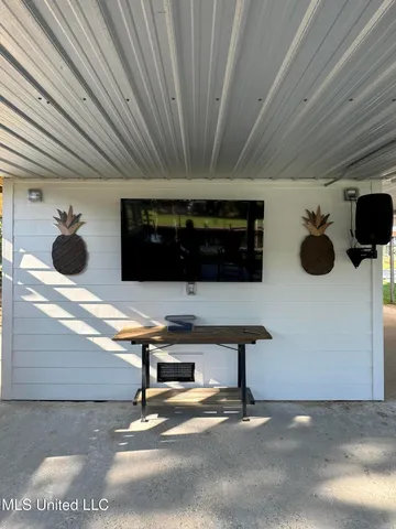 $2,400 | 4010 Blue Jay Street, Bay St. Louis, MS 39520