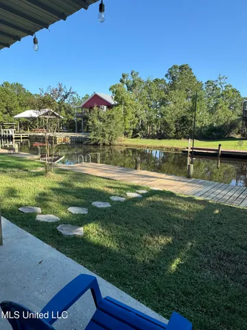 $2,400 | 4010 Blue Jay Street, Bay St. Louis, MS 39520