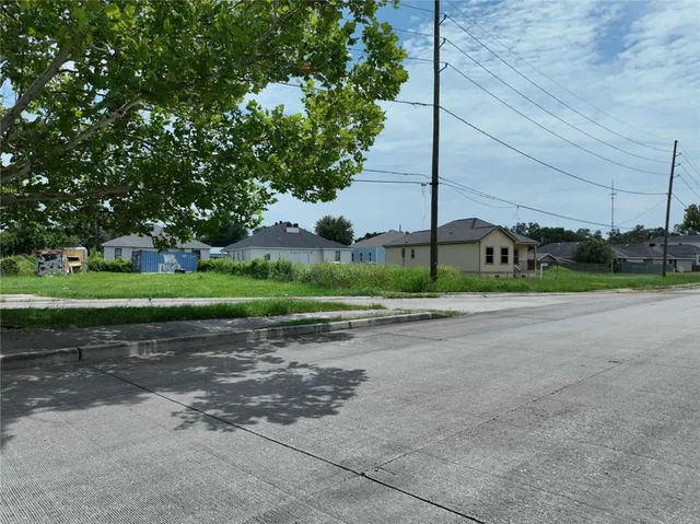 $28,999 | 1906 Numa Street, New Orleans, LA 70114