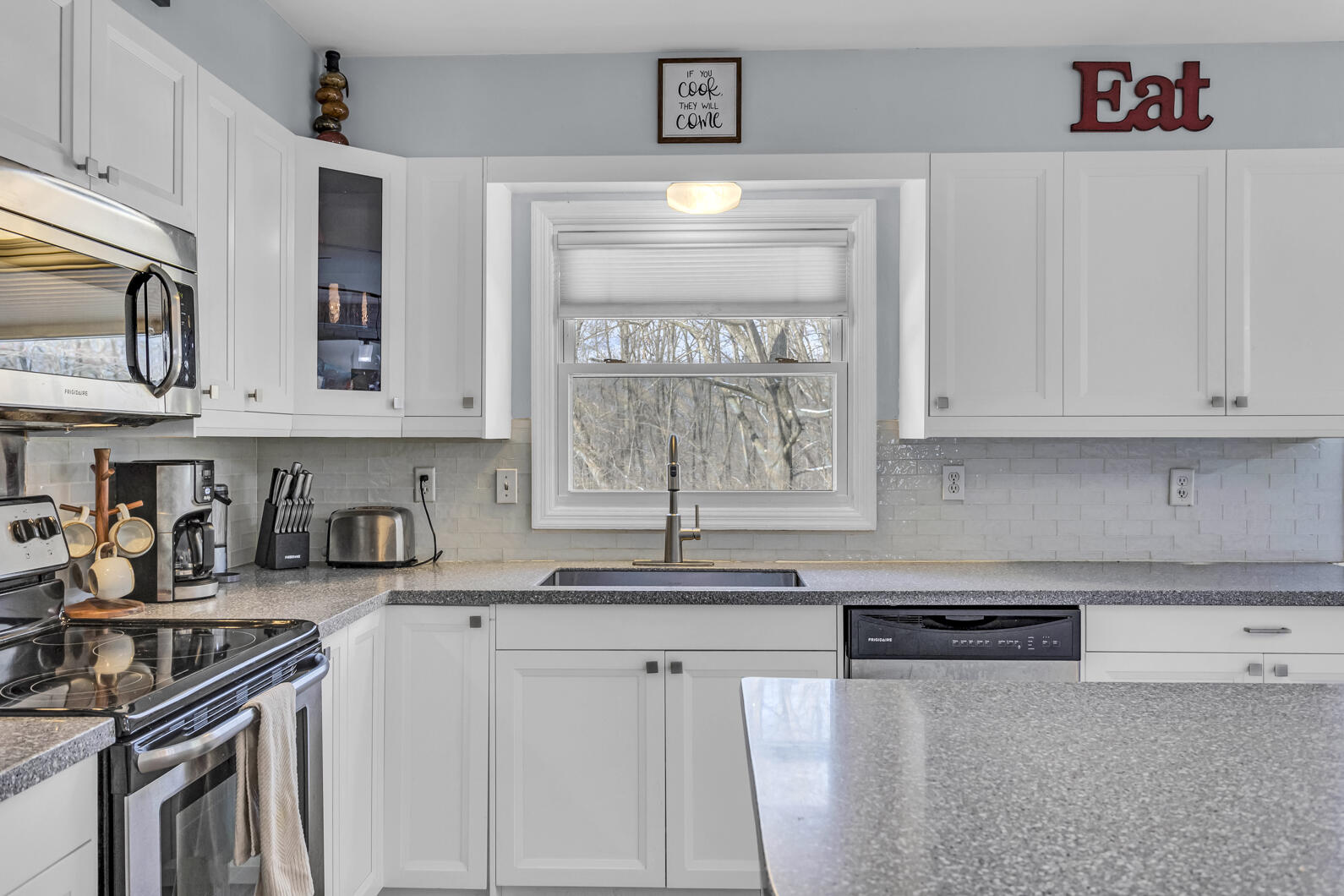 2890 Noon Road Jackson, MI 49201 - Photo 23 of 40 0N0A3694