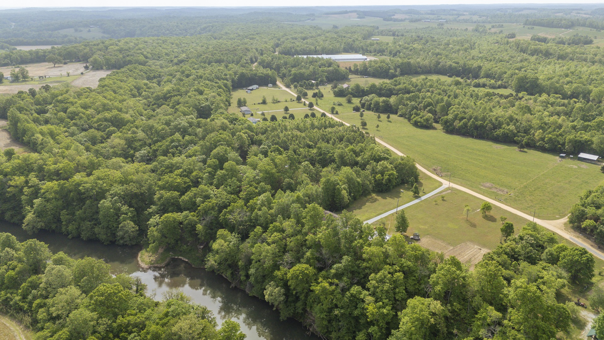 175 Chickasaw Cove Road Waynesboro, TN 38485 - Photo 29 of 37