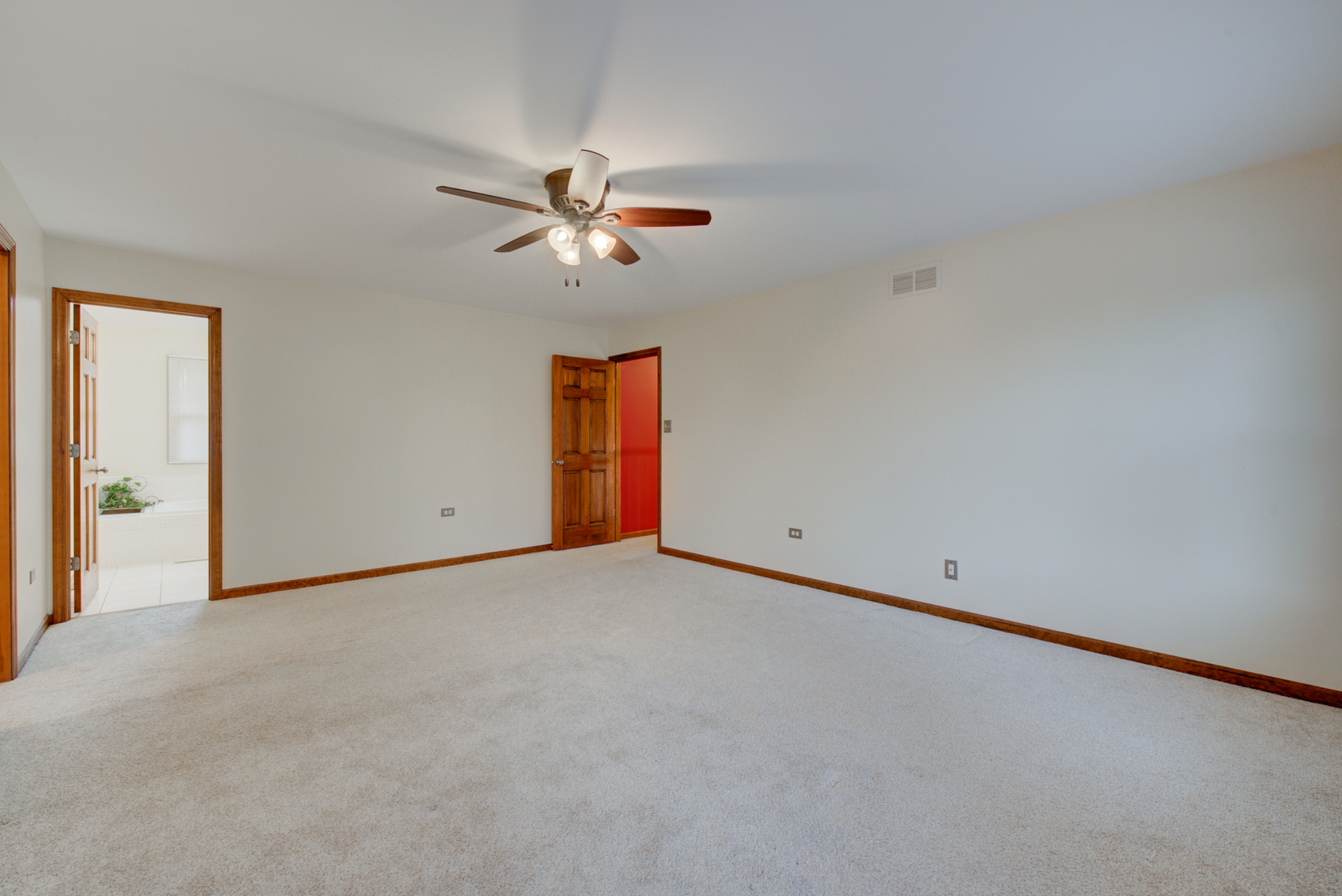 2327 Snapdragon Road Naperville, IL 60564 - Photo 17 of 42 Gallery Image 17