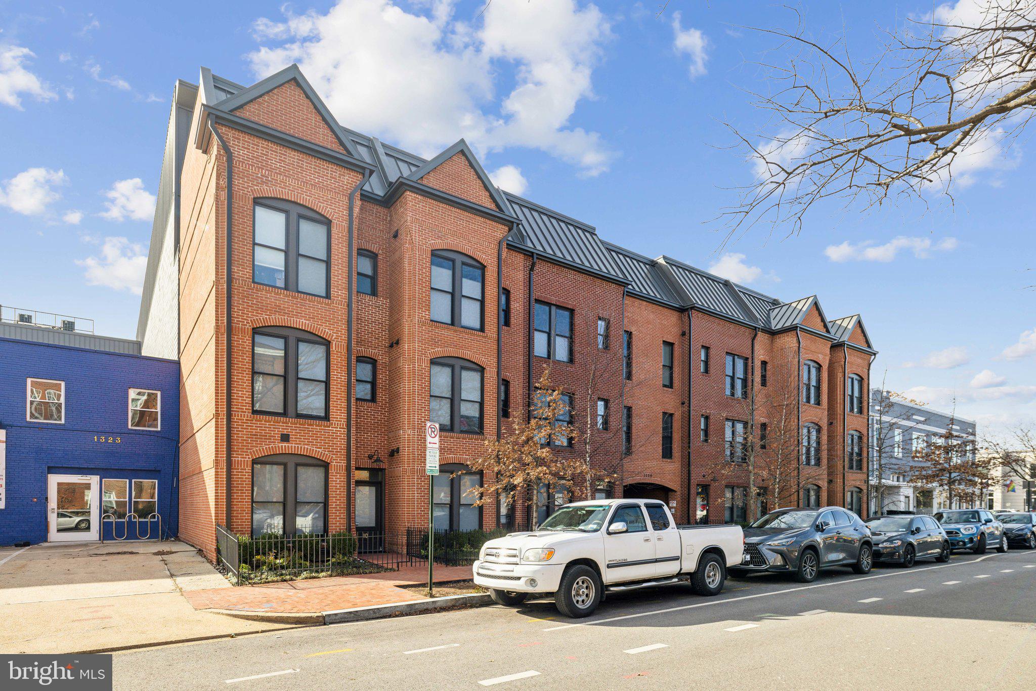 1309 E Street Southeast, Unit 36 Washington, DC 20003 - Photo 33 of 36 a building view