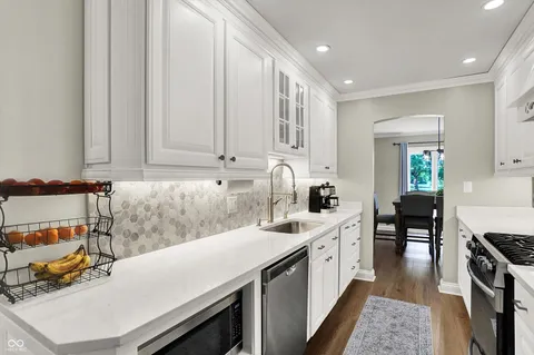 $519,000 | 10913 Pleasantview Drive, Carmel, IN 46033