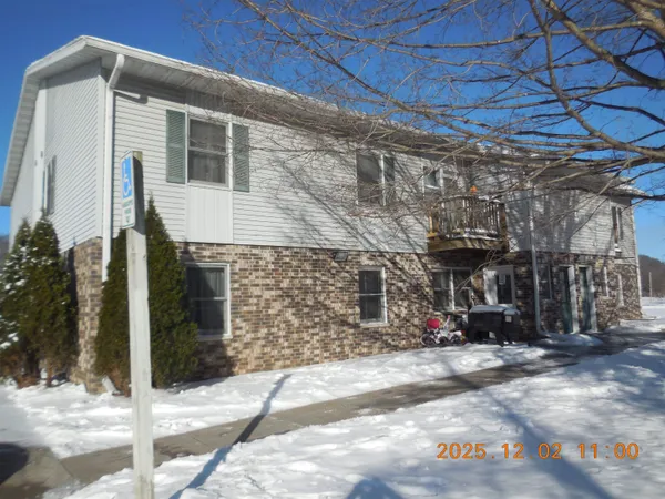 $650,000 | 421 South Rebecca Gays Mills, Gays Mills, WI 54631