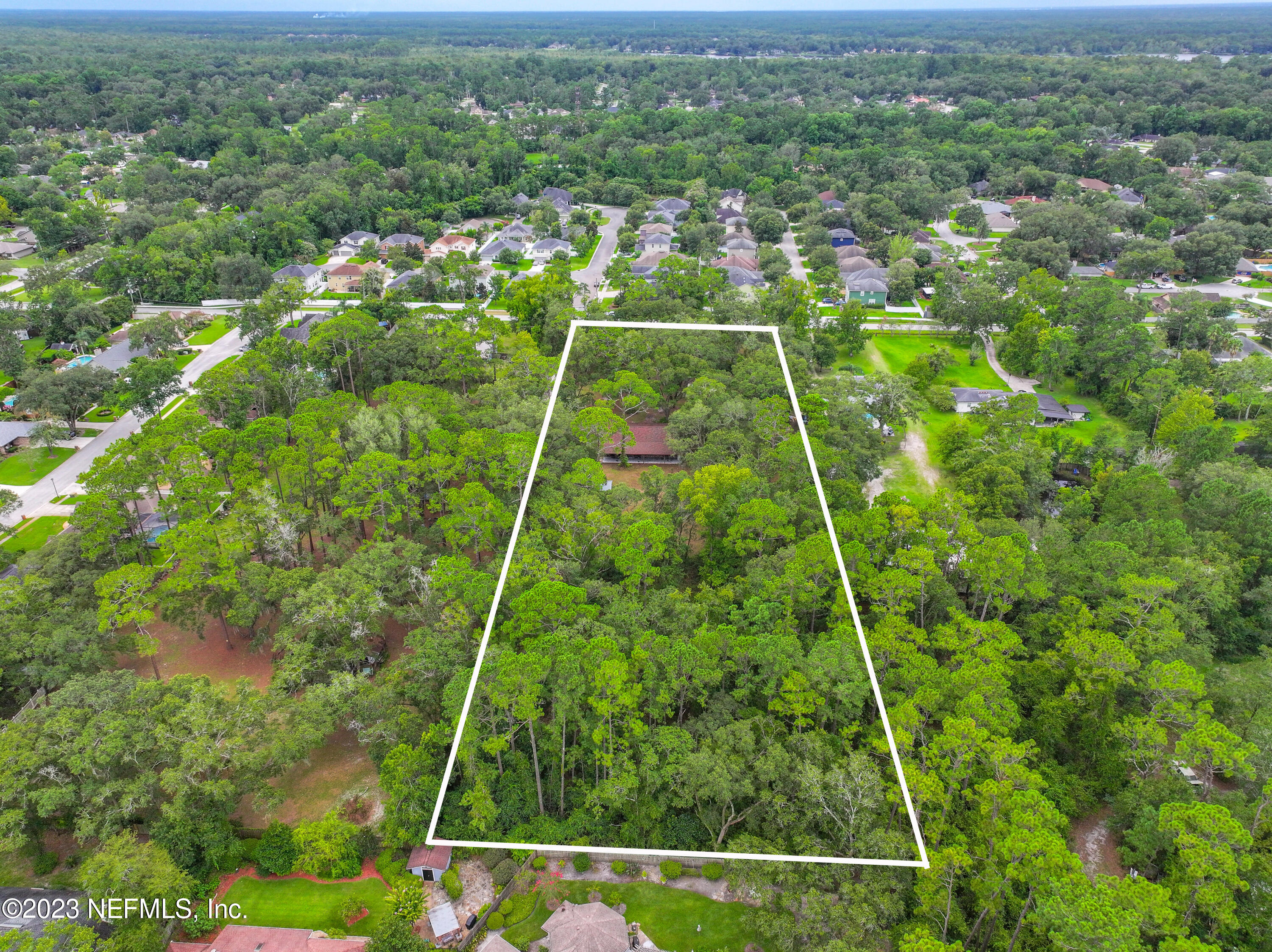 4175 Tar Kiln Road Jacksonville, FL 32223 - Photo 8 of 28 4175 Tar Kiln Rd_K2 Edit-9 with Lines