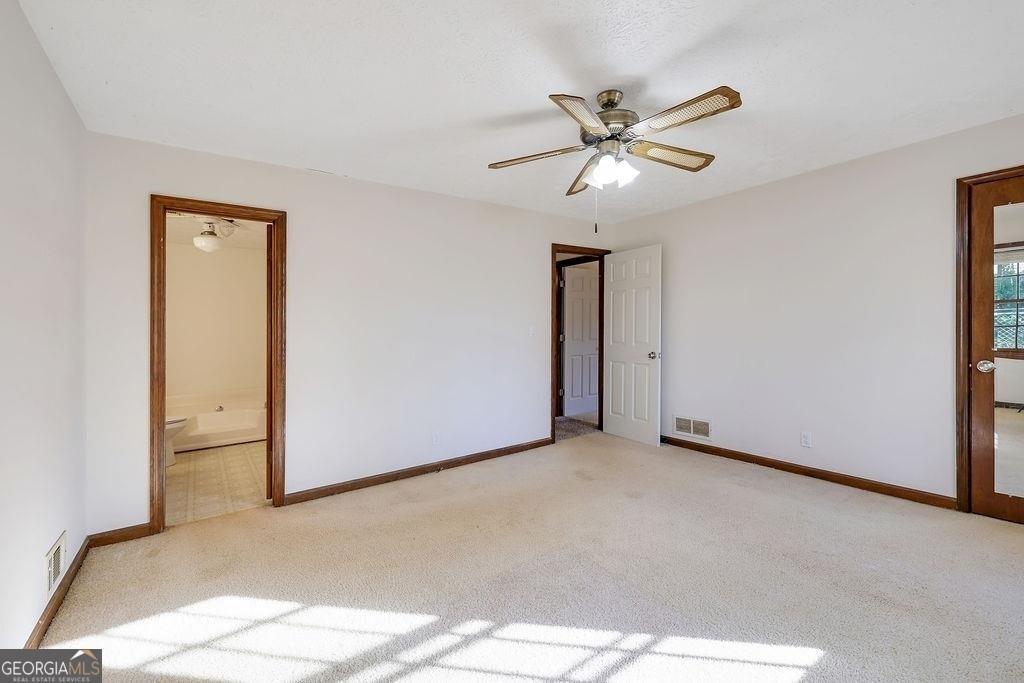 2733 Old Dawsonville Road Gainesville, GA 30506 - Photo 20 of 40 a view of an empty room