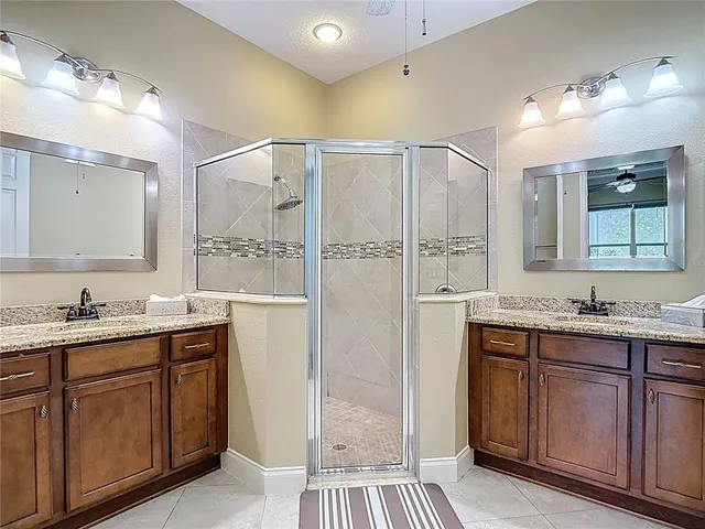 $2,350 | 20952 Amanda Oak Court, Land O Lakes, FL 34638