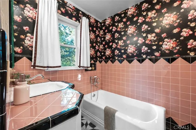 $1,599,999 | 1855 Verdugo Knolls Drive, Glendale, CA 91208