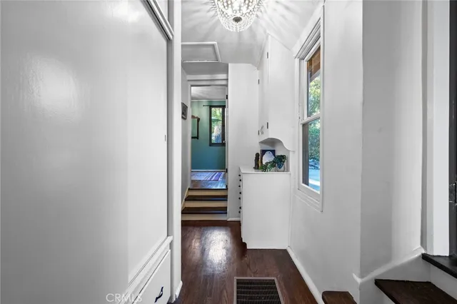 $1,599,999 | 1855 Verdugo Knolls Drive, Glendale, CA 91208