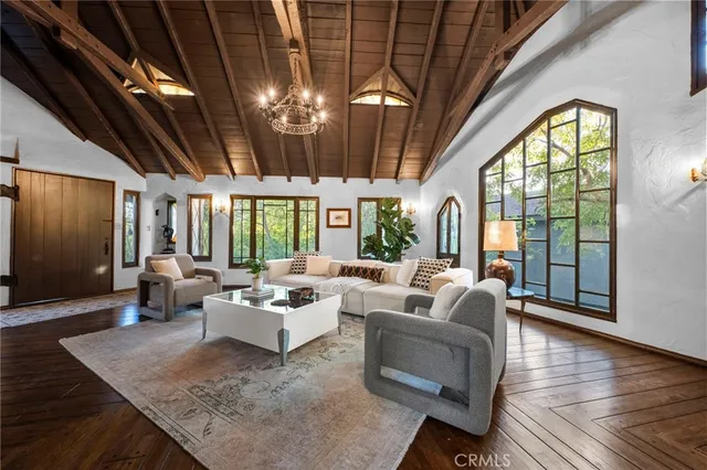 $1,599,999 | 1855 Verdugo Knolls Drive, Glendale, CA 91208